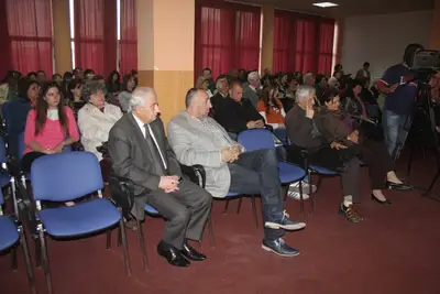 Promovimi i librit Ankthi i nënës — foto 101