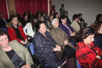 Promovimi i librit Ankthi i nënës — foto 107