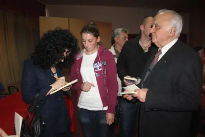 Promovimi i librit Ankthi i nënës — foto 149